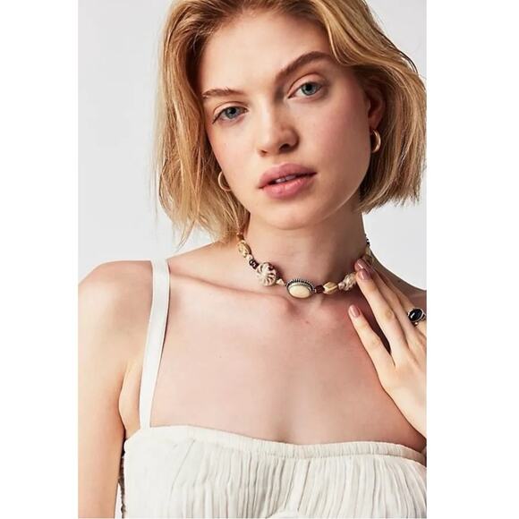Free People Bohemian Chunky Agnes Choker Silver Neutral Beach Boho NWT Layering - Picture 10 of 13